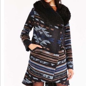 Urban Outfitters Bb Dakota Hoodes Tapestry Fur lined Coat
